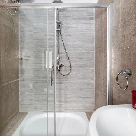 Traditional & Modern Maltese Townhouse - Rooftop Terrace And Sea Views, Close To Birgu Waterfront Tatil Evi *