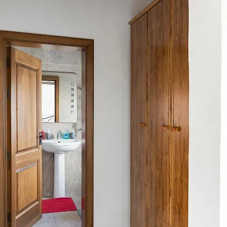 Traditional & Modern Maltese Townhouse - Rooftop Terrace And Sea Views, Close To Birgu Waterfront 別荘