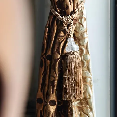 Traditional & Modern Maltese Townhouse - Rooftop Terrace And Sea Views, Close To Birgu Waterfront 別荘 *