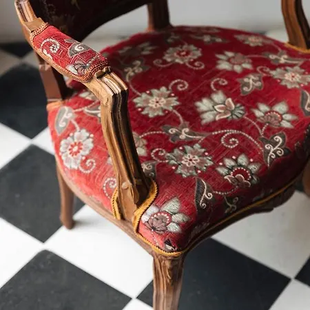 Traditional & Modern Maltese Townhouse - Rooftop Terrace And Sea Views, Close To Birgu Waterfront Cospicua