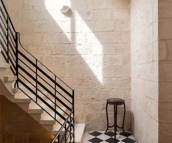 Traditional & Modern Maltese Townhouse - Rooftop Terrace And Sea Views, Close To Birgu Waterfront * Cospicua