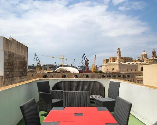 Сasa de vacaciones Traditional & Modern Maltese Townhouse - Rooftop Terrace And Sea Views, Close To Birgu Waterfront Cospicua